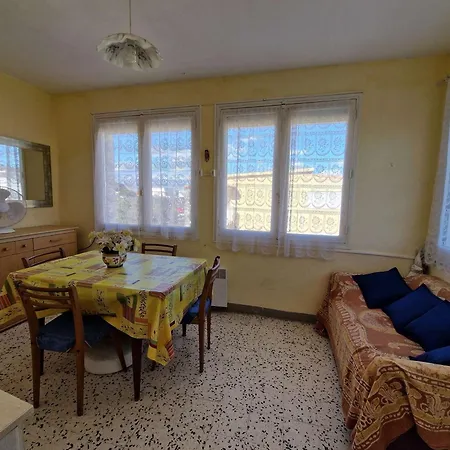 Appartement T3 Avec Terrasse Et Parking A Marseillan-plage - Fr-1-387-204 *